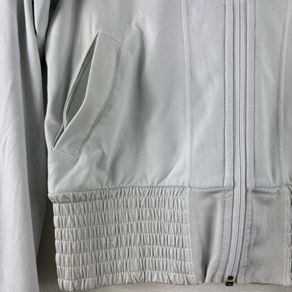 Lululemon Da Bomber Cropped Jacket size 6 - Picture 5 of 13